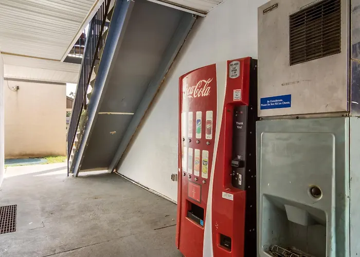 Motel 6-Warner Robins, Ga